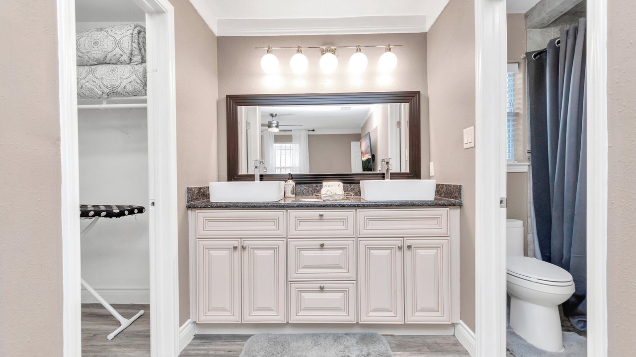 Photo of Bathroom in Addicks