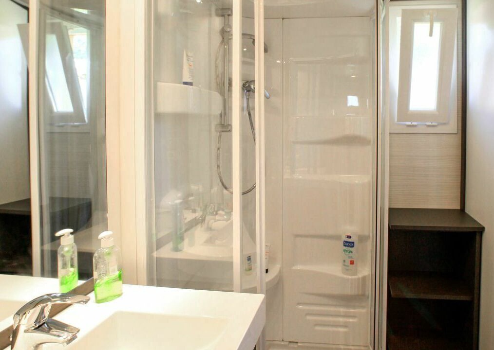 Photo of Bathroom in Marminiac