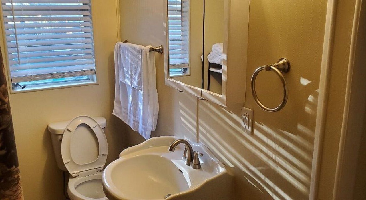 Photo of Bathroom in Riverview
