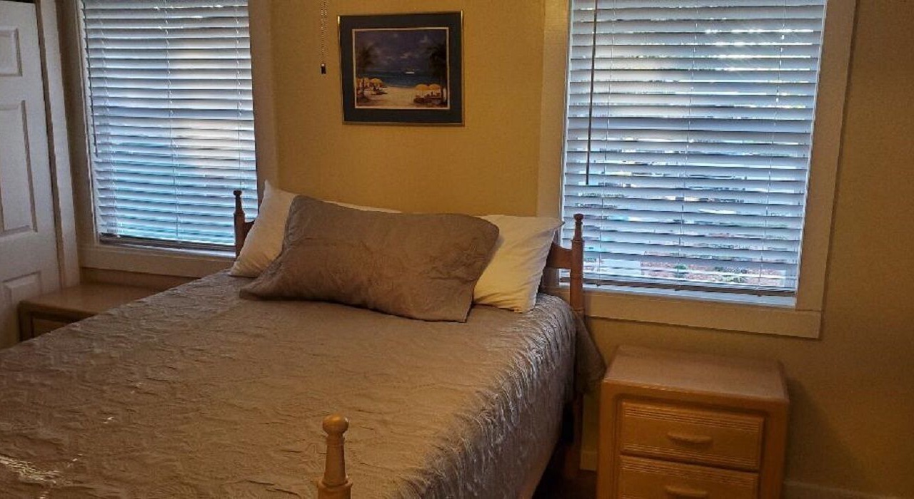 Photo of Bedroom in Riverview