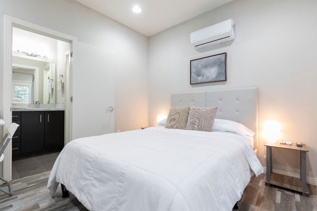 Photo of Bedroom in Midtown