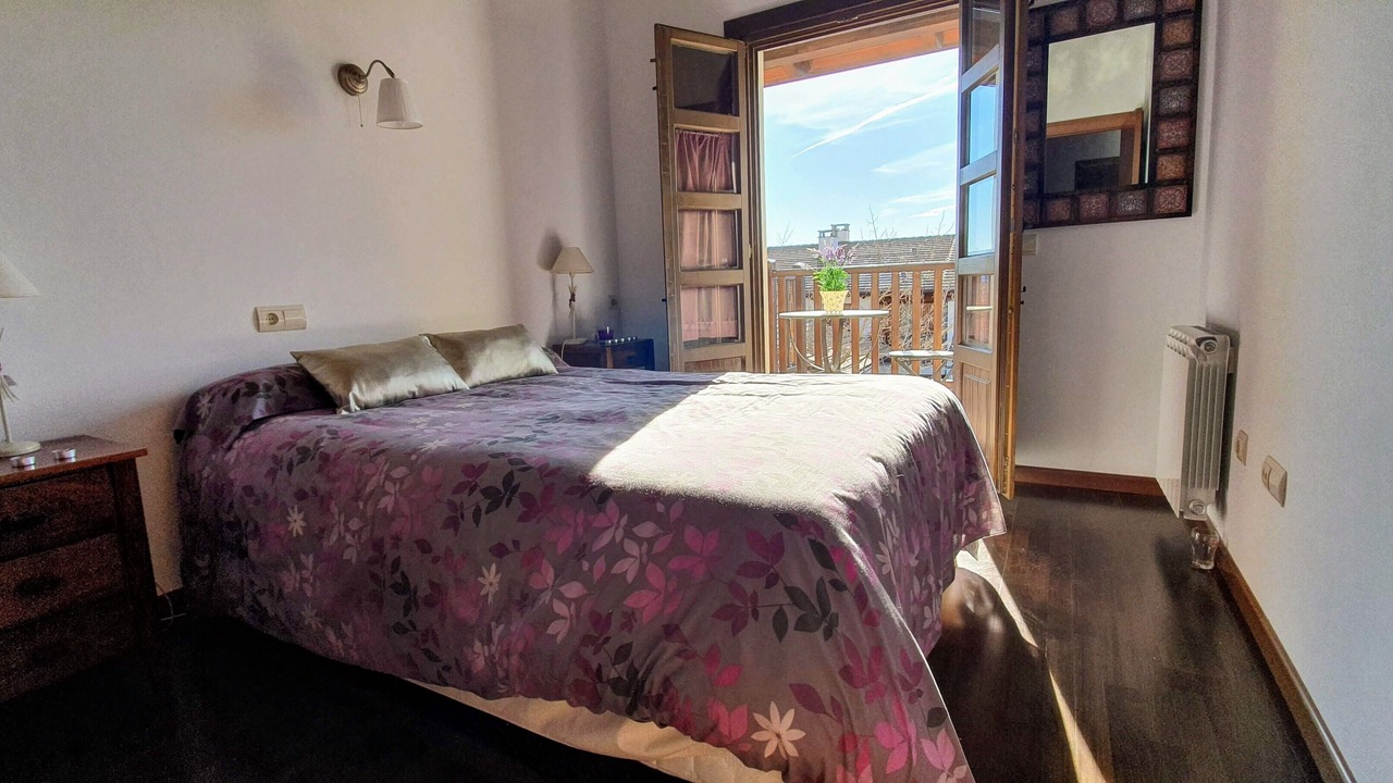 Photo of Bedroom in Badaguas
