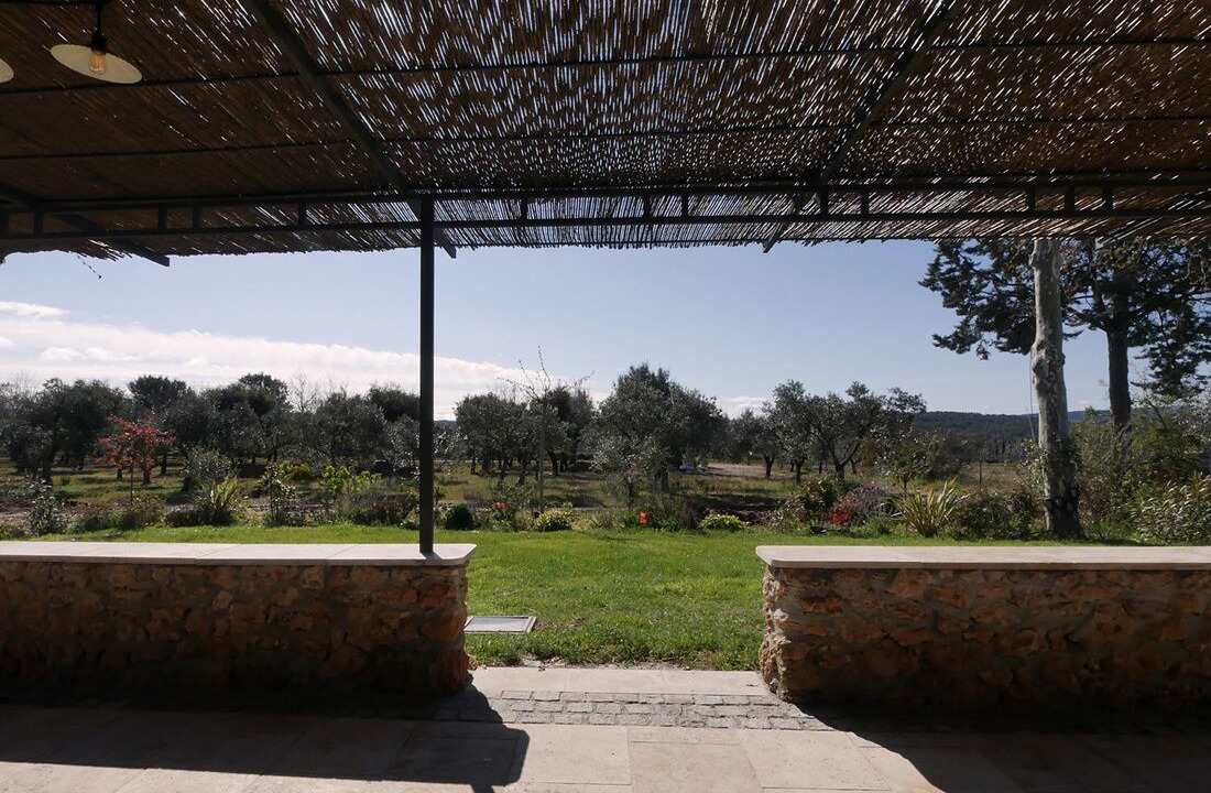 Photo of Patio Balcony in Cotignac