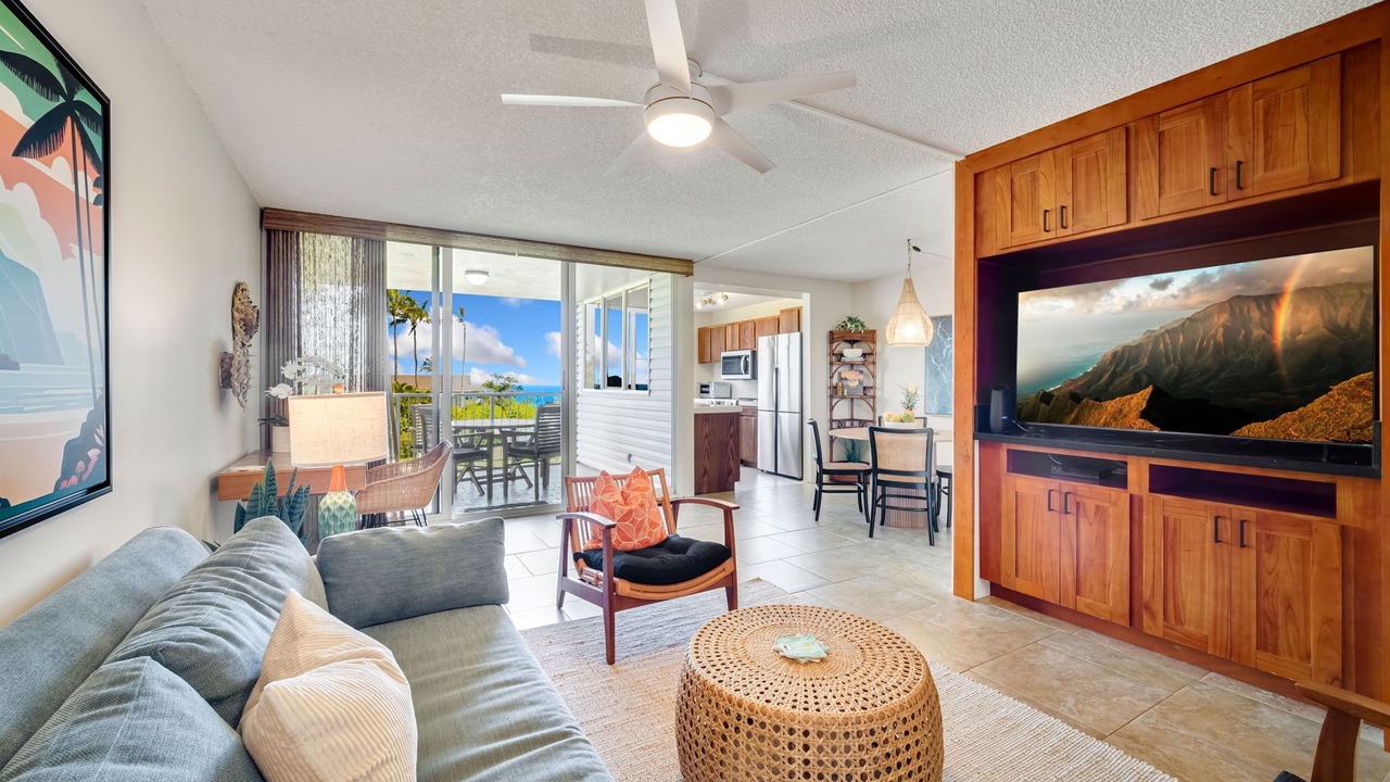 Photo of Livingroom in Princeville