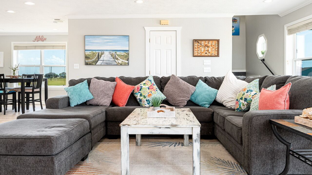 Photo of Livingroom in Crystal Beach