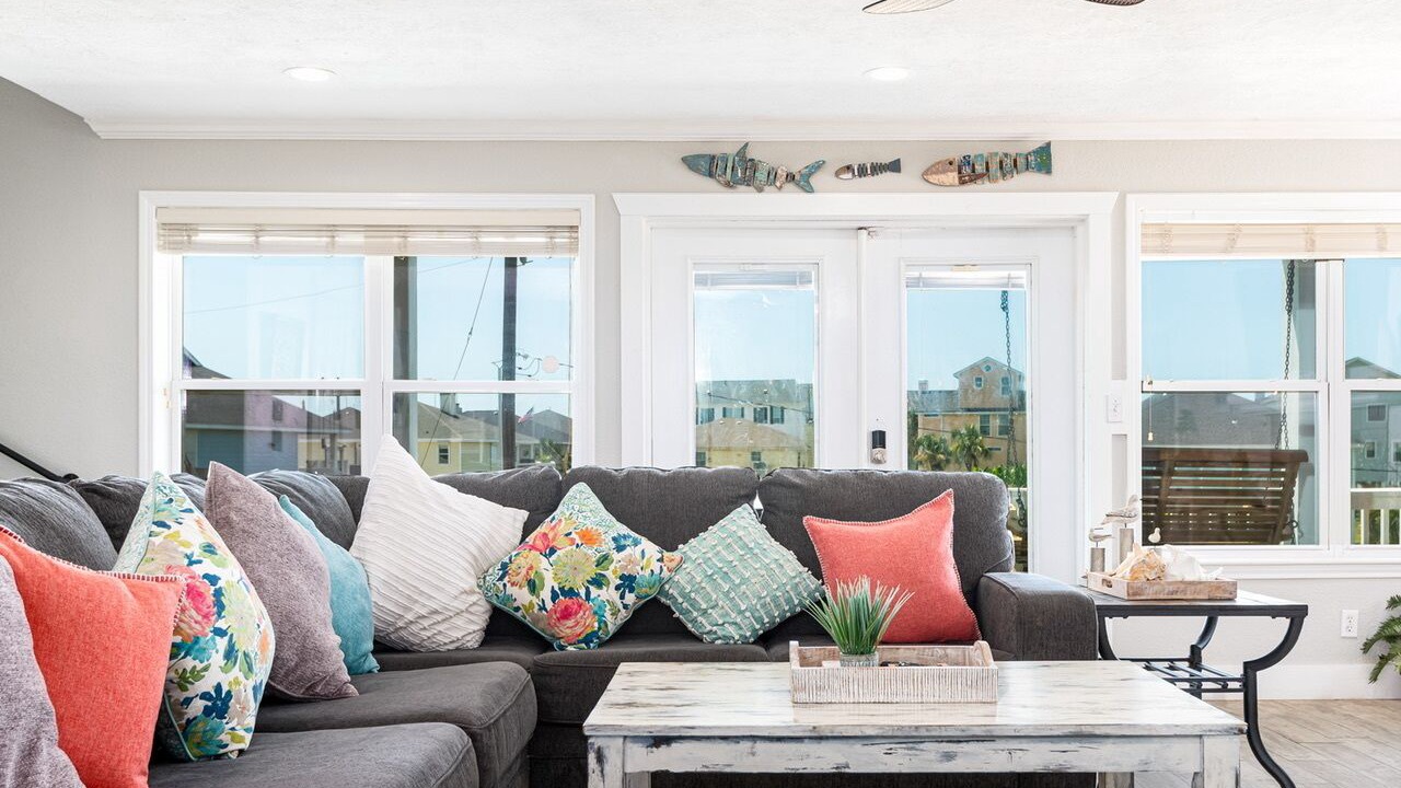 Photo of Livingroom in Crystal Beach