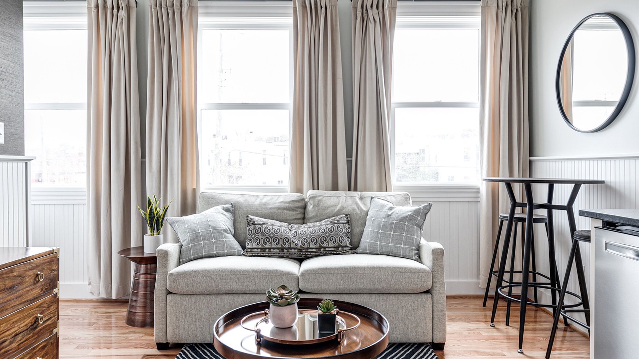 Photo of Livingroom in Church Hill