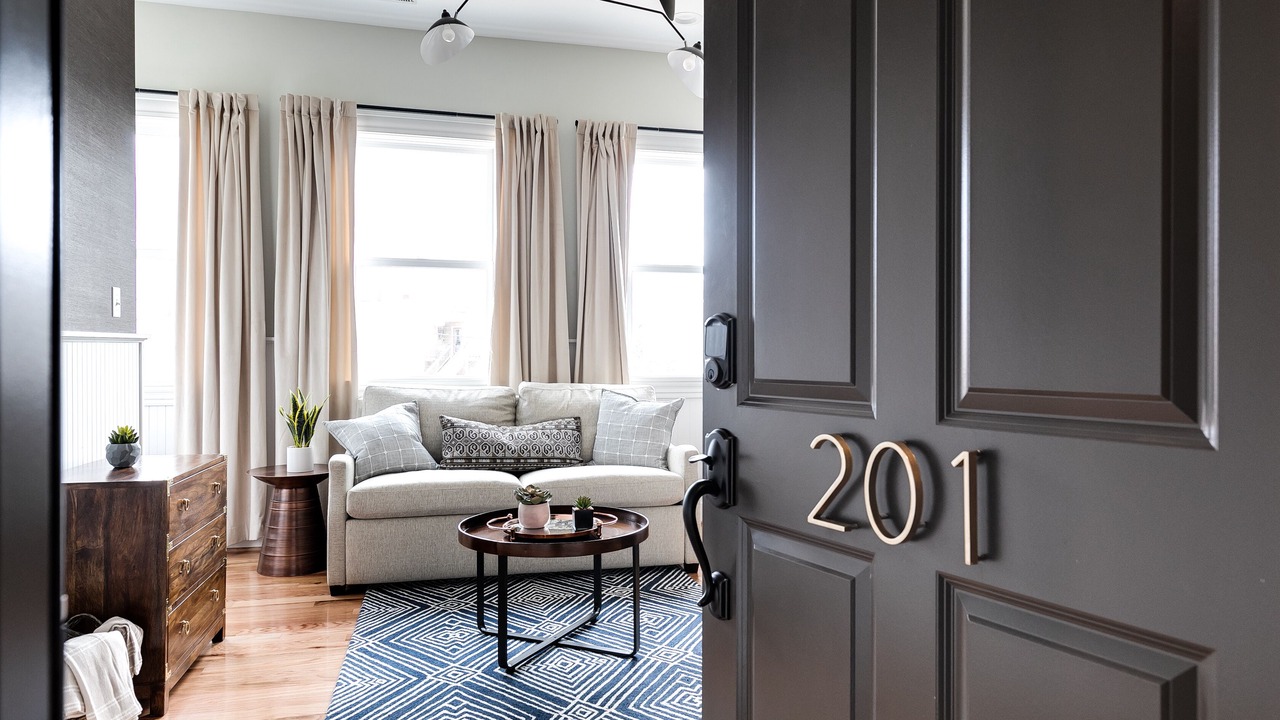 Photo of Livingroom in Church Hill