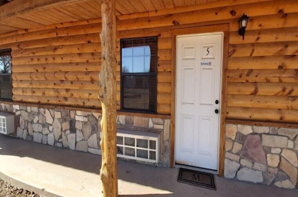 Photo of Bedroom in Garvin County