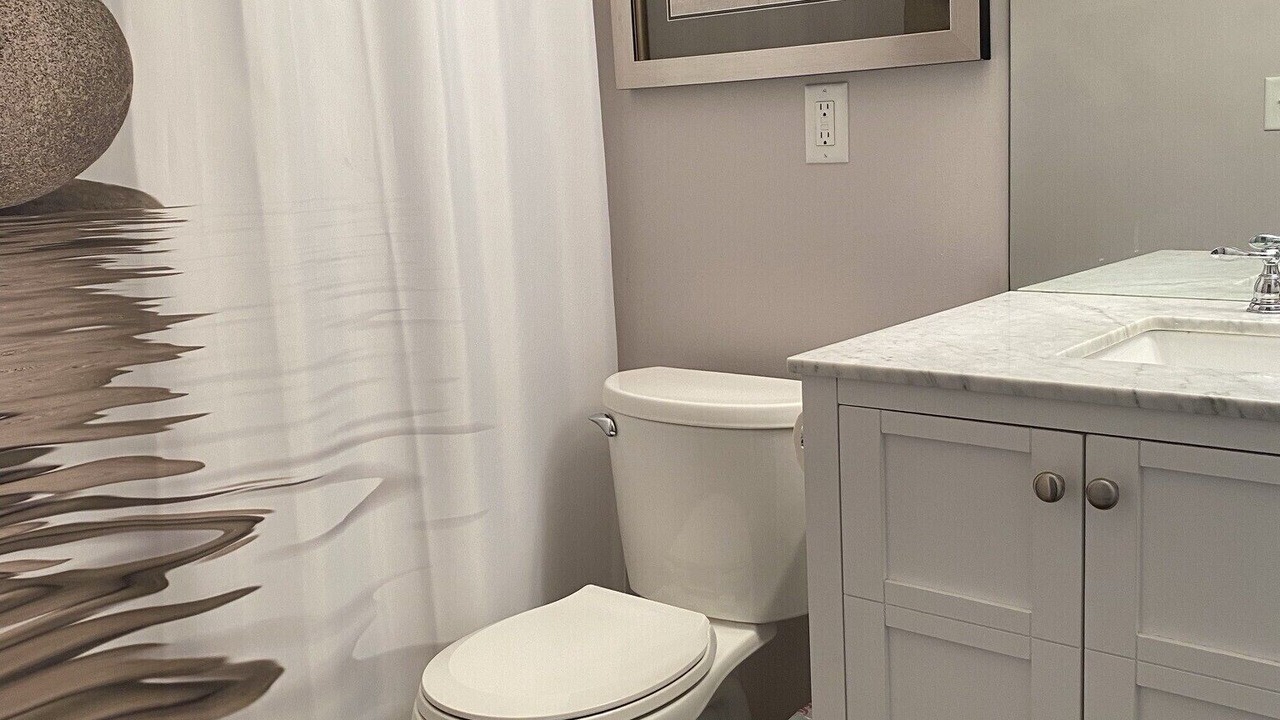 Photo of Bathroom in Camdenton