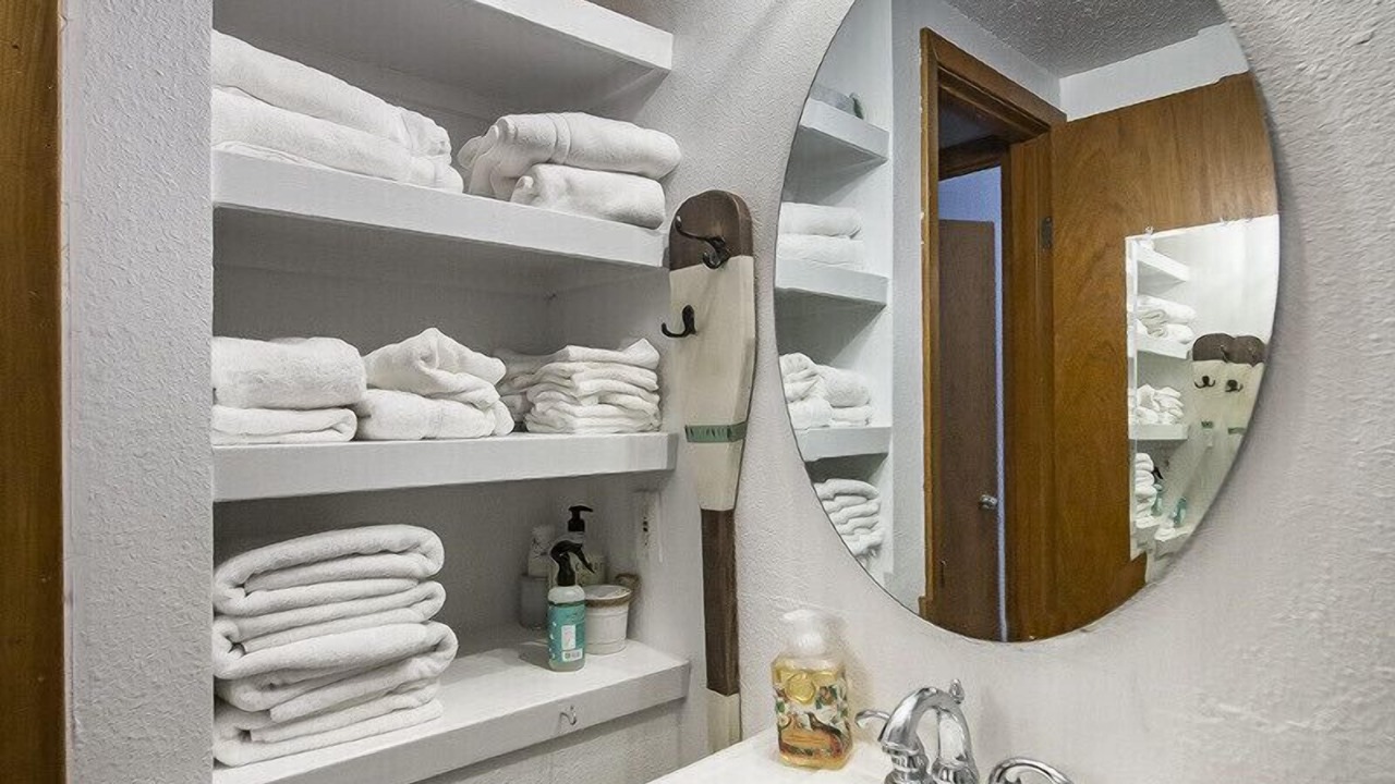 Photo of Bathroom in Higden