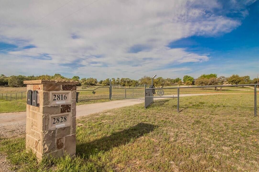 Photo of Others in Weatherford