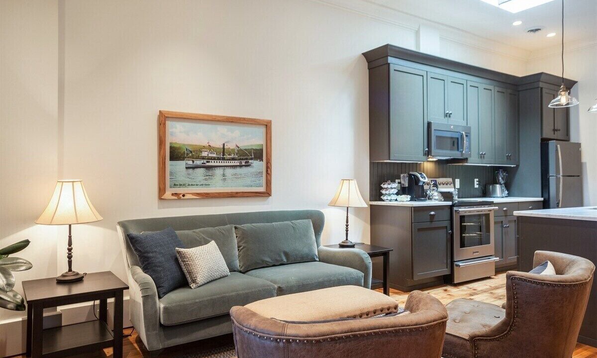 Photo of Livingroom in Town of Milo