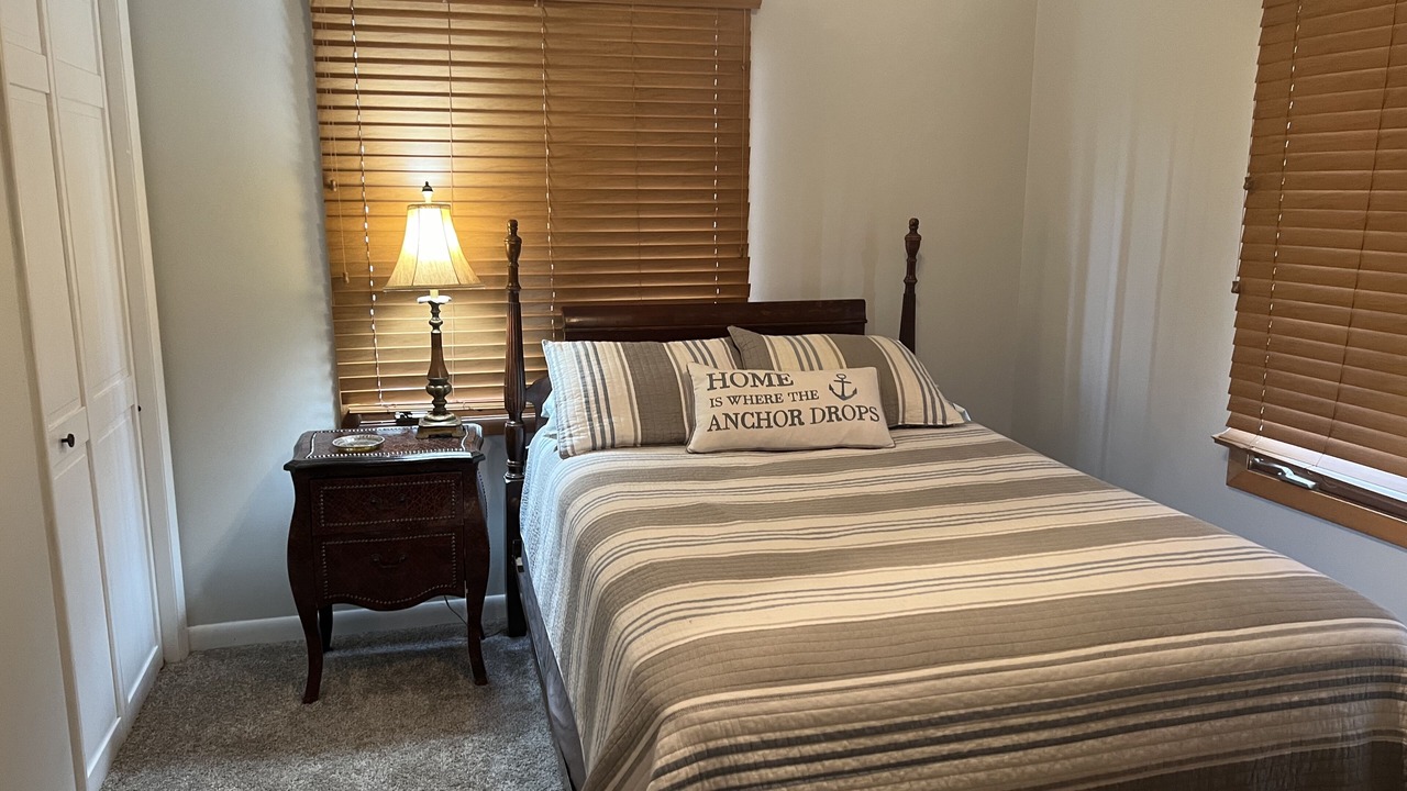 Photo of Bedroom in Quail Ridge