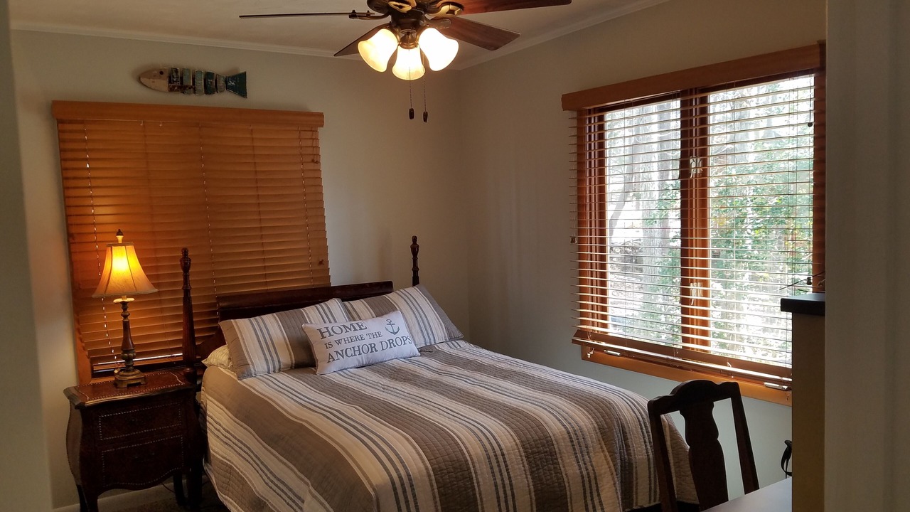 Photo of Bedroom in Quail Ridge