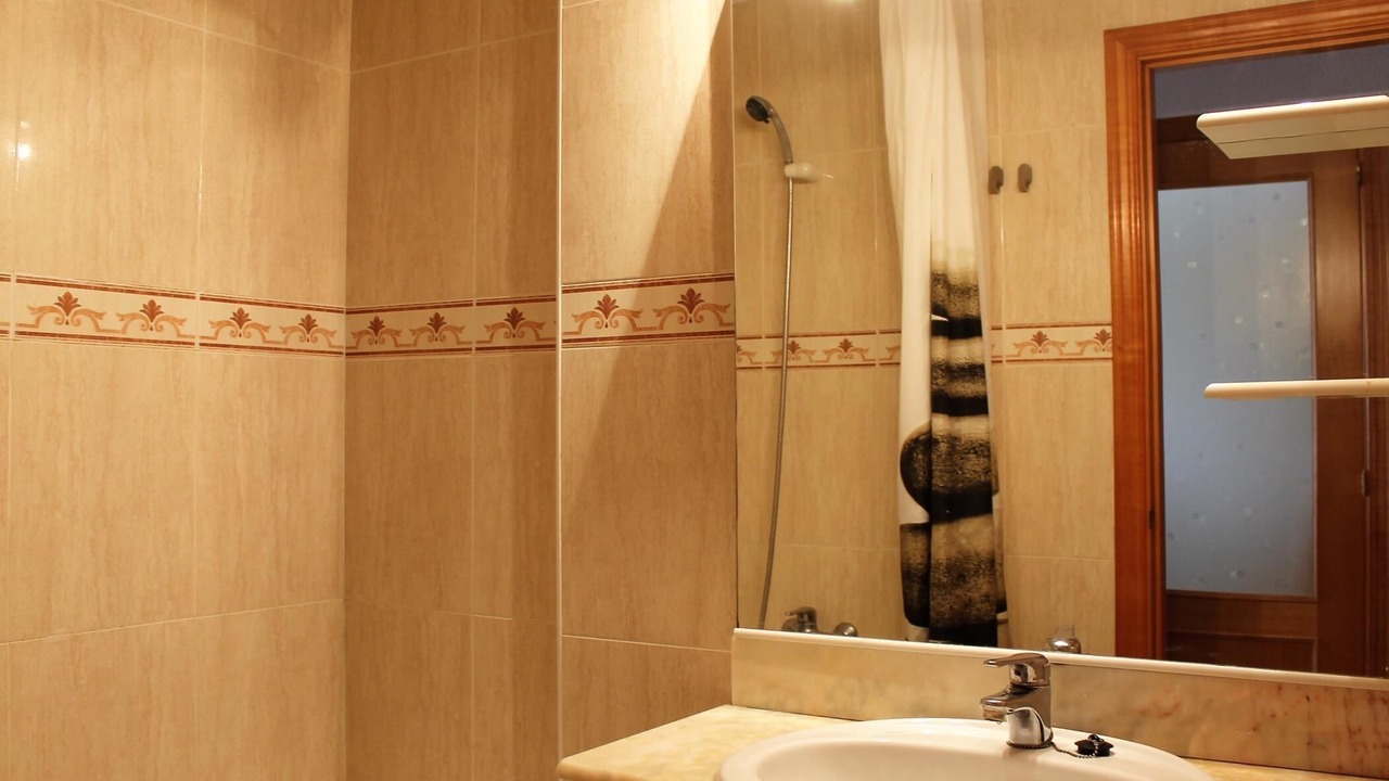 Photo of Bathroom in Calafell