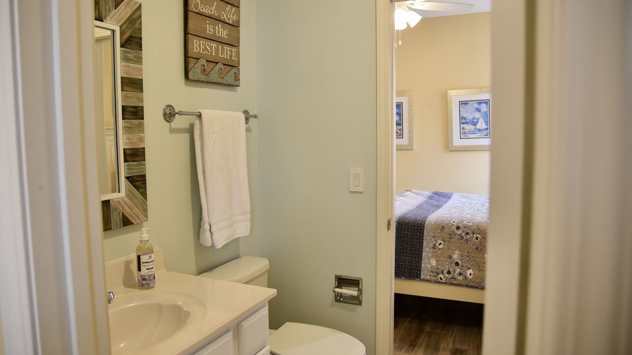 Photo of Bathroom in Surfside Beach