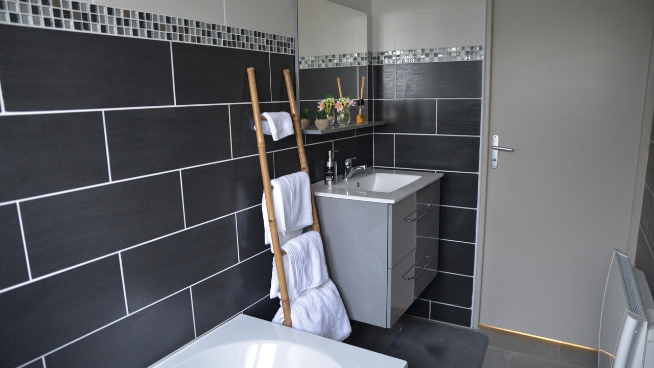 Photo of Bathroom in Anzin