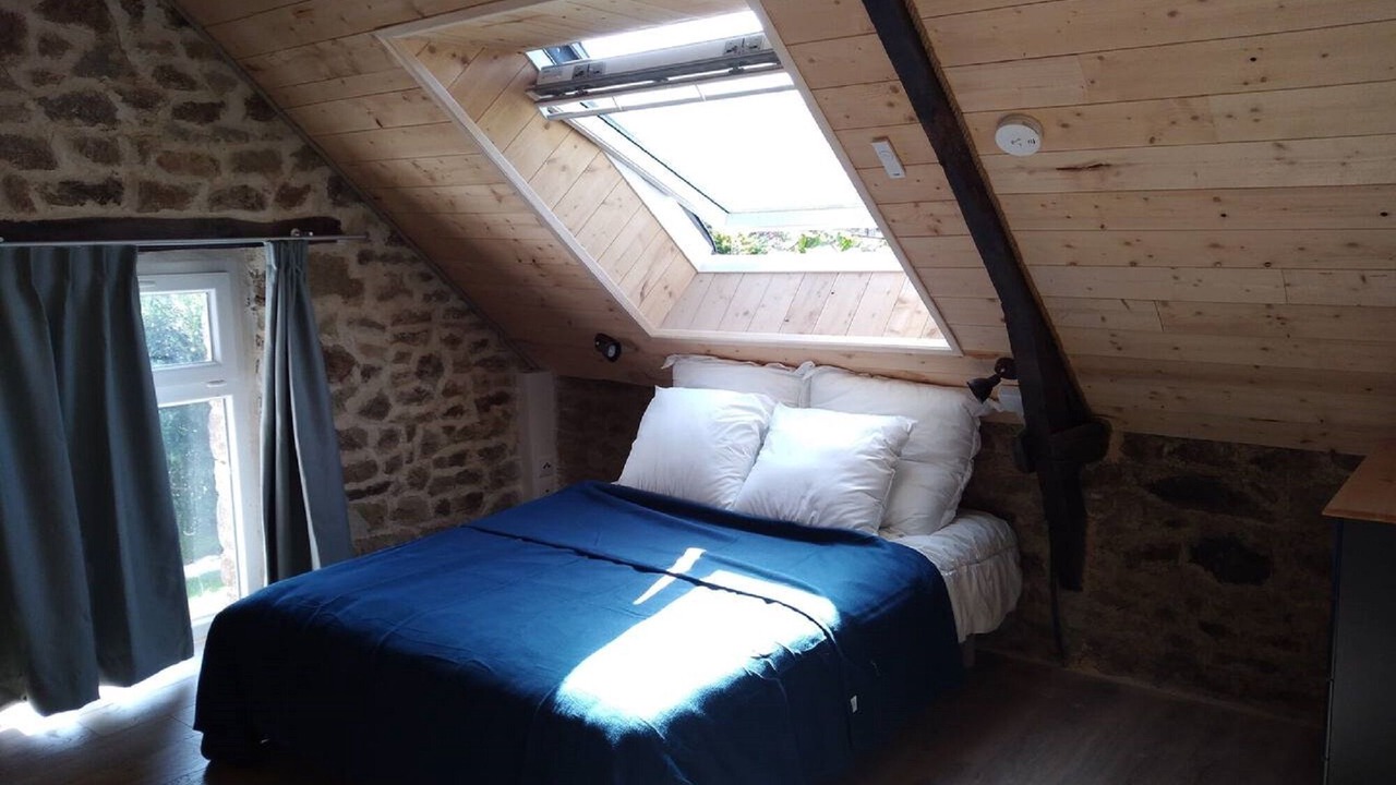 Photo of Bedroom in Sains