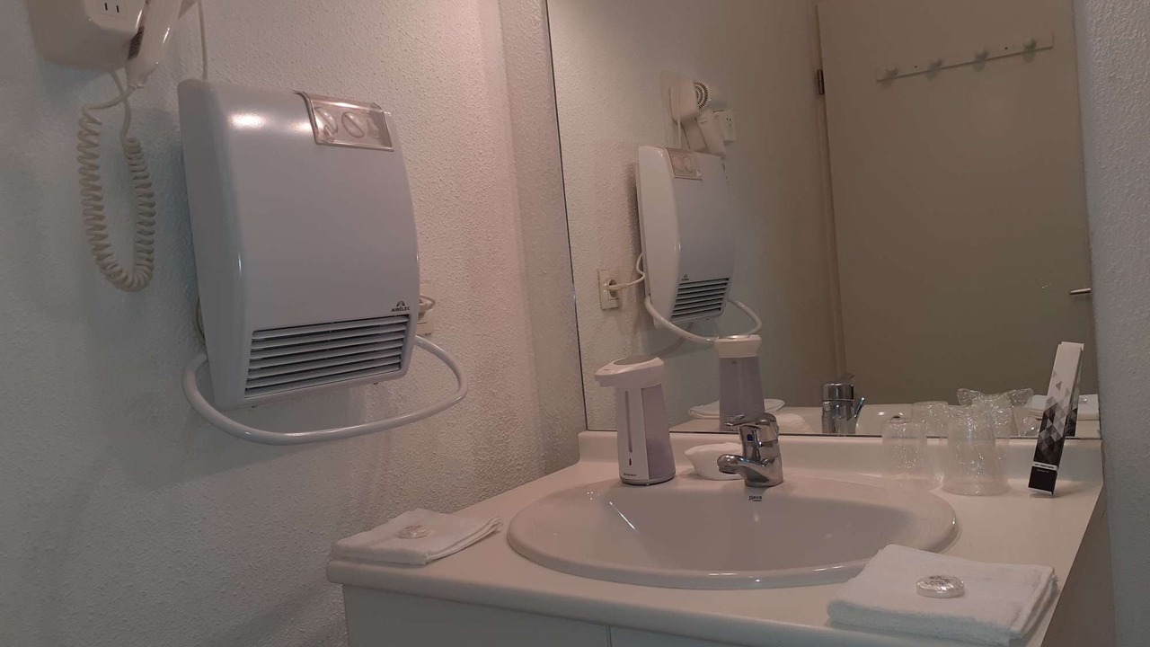 Photo of Bathroom in Saint-Alban