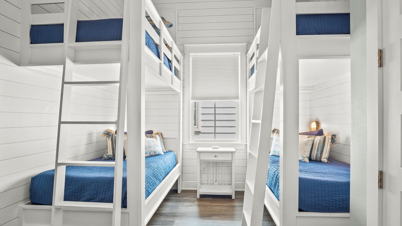 Photo of Bedroom in Cinnamon Shore