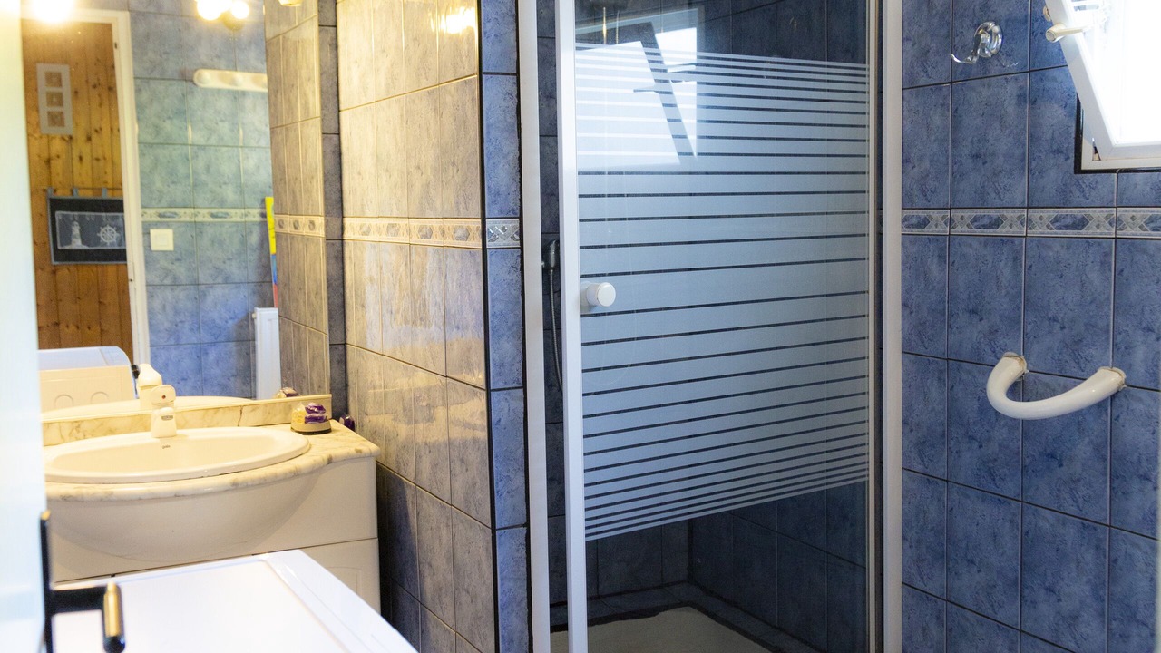 Photo of Bathroom in Lannilis