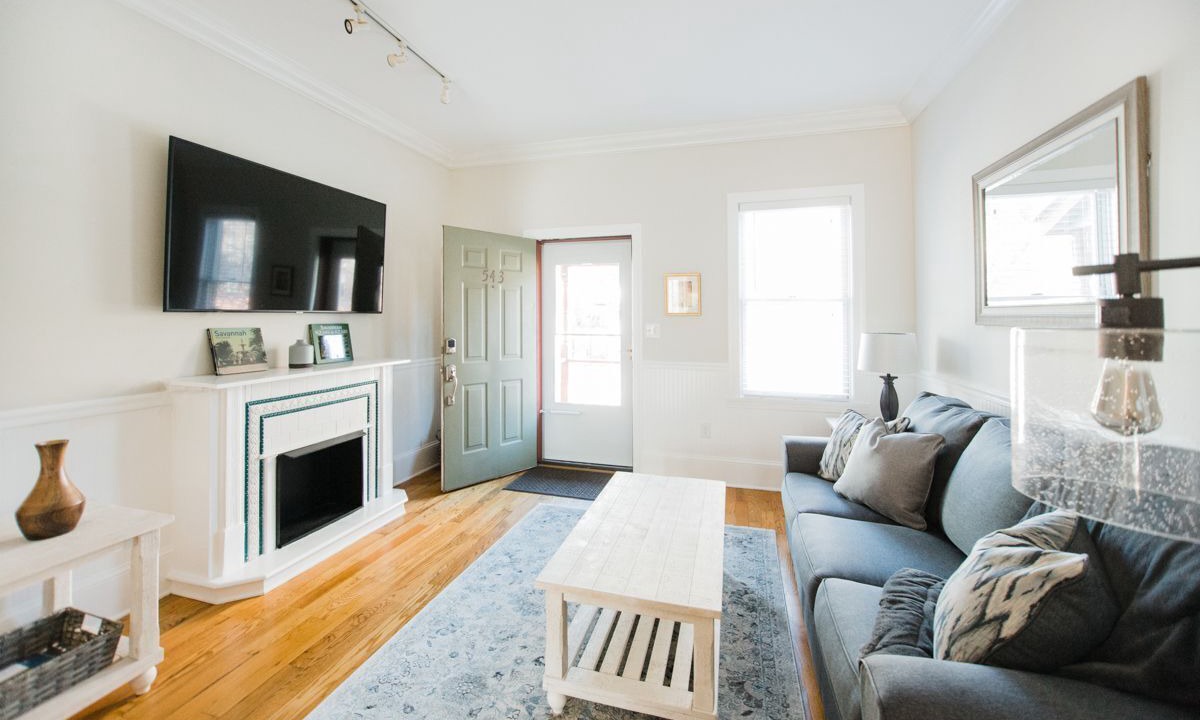Photo of Livingroom in Beach Institute