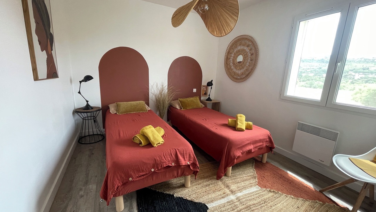 Photo of Bedroom in Saint-Chinian