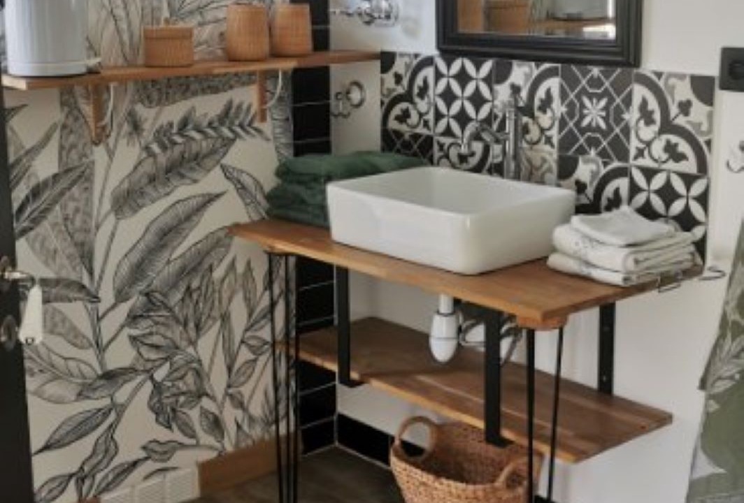 Photo of Bathroom in Saint-Chinian