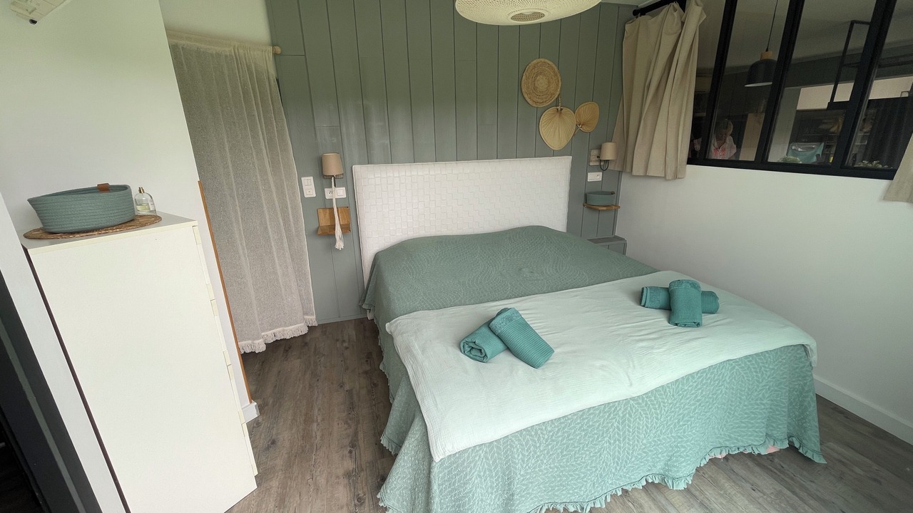 Photo of Bedroom in Saint-Chinian