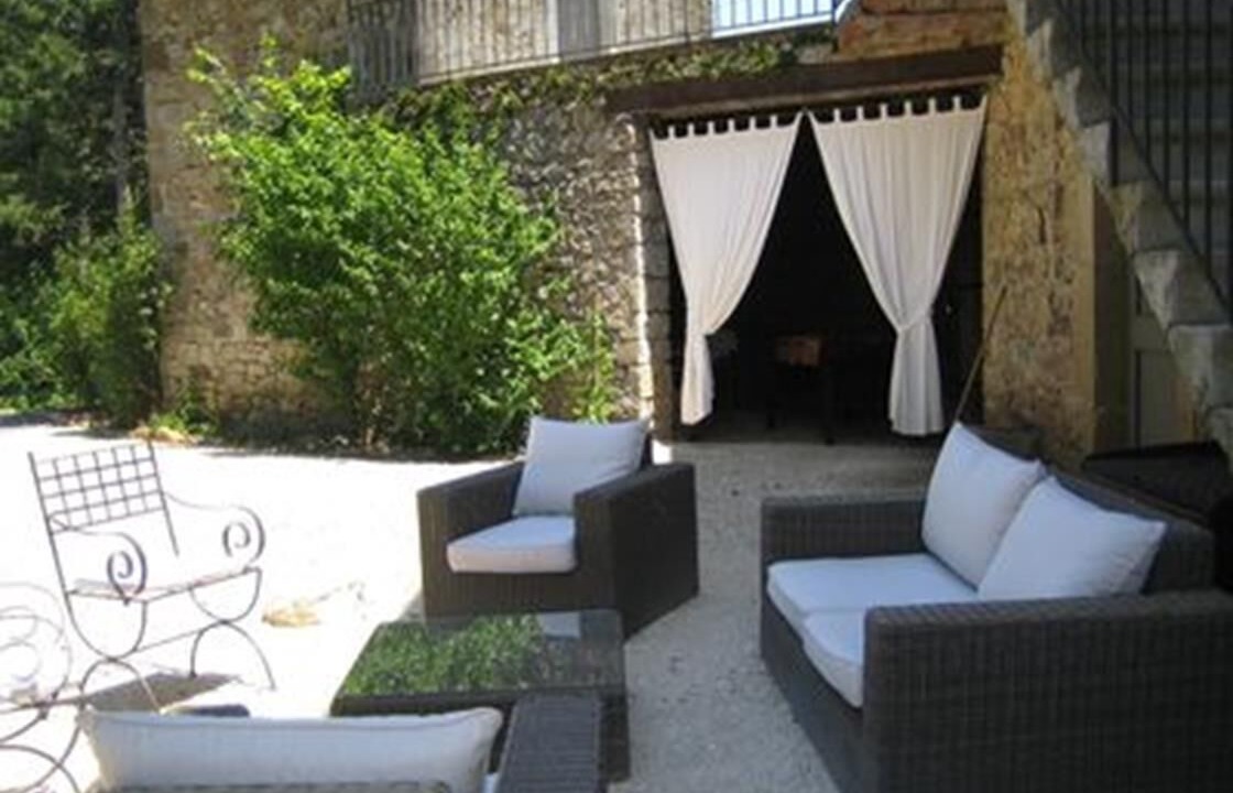 Photo of Patio Balcony in Les Vans