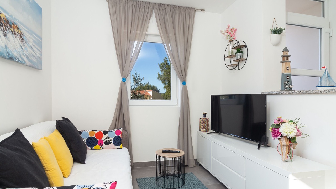 Photo of Livingroom in Cove Osibova (Milna)