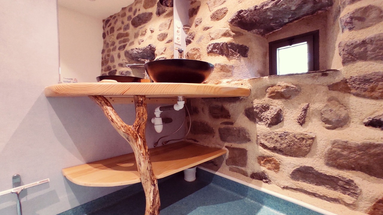 Photo of Bathroom in Lantriac