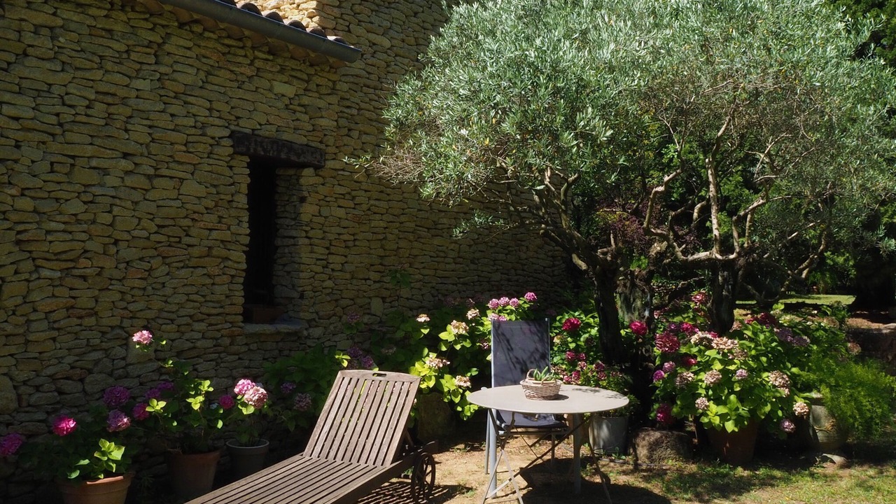 Photo of Outdoor in Bedarrides