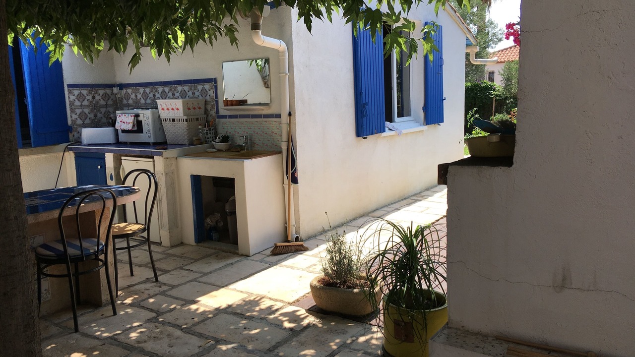 Photo of Outdoor in Saint-Laurent-d'Aigouze