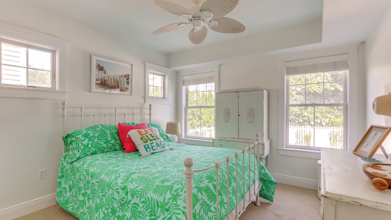 Photo of Bathroom in Avalon