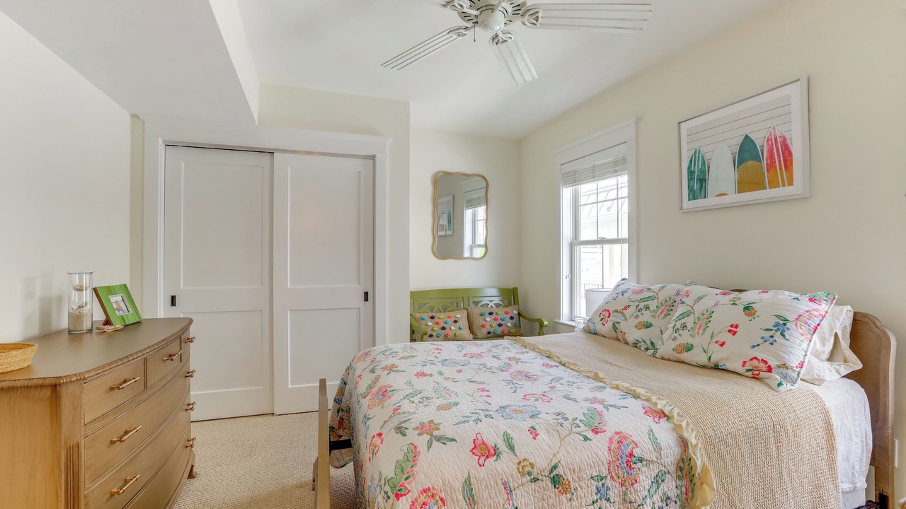 Photo of Bathroom in Avalon