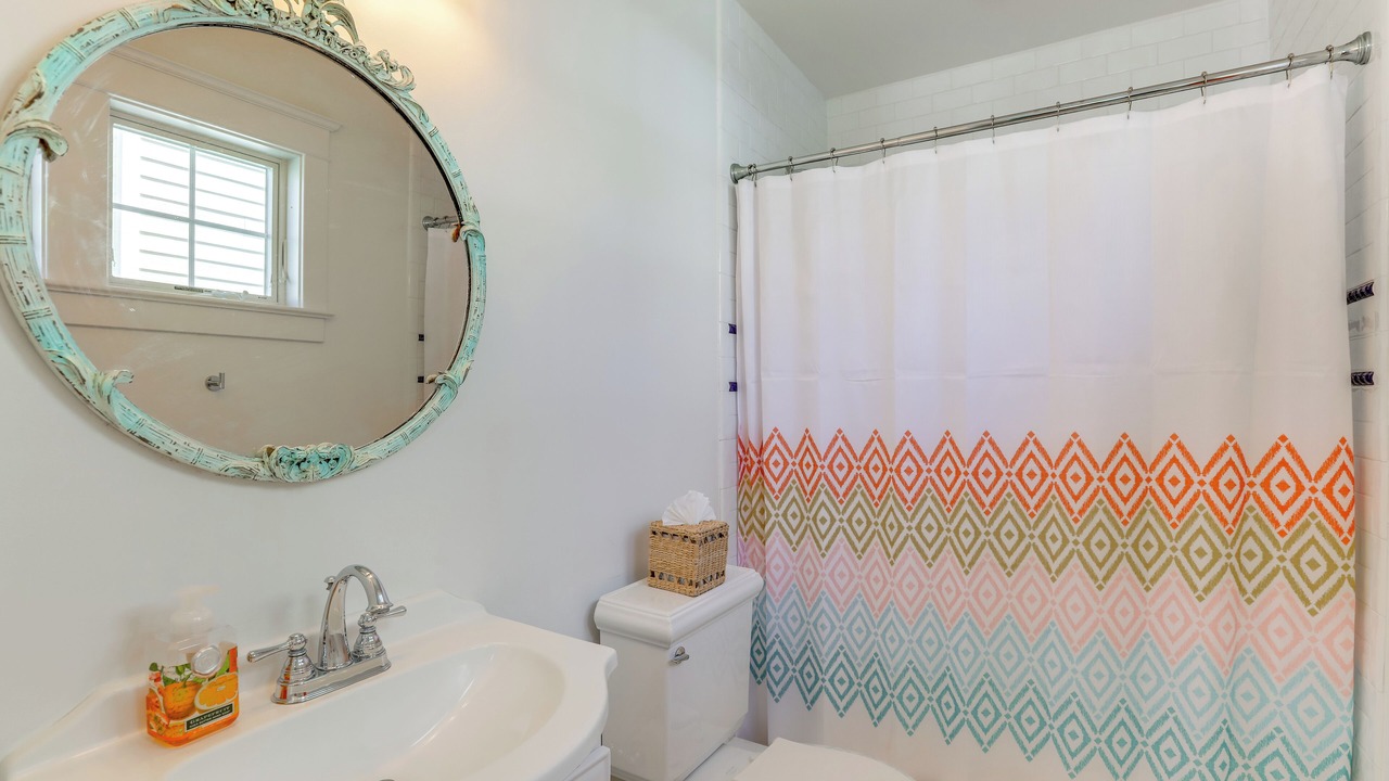 Photo of Bathroom in Avalon