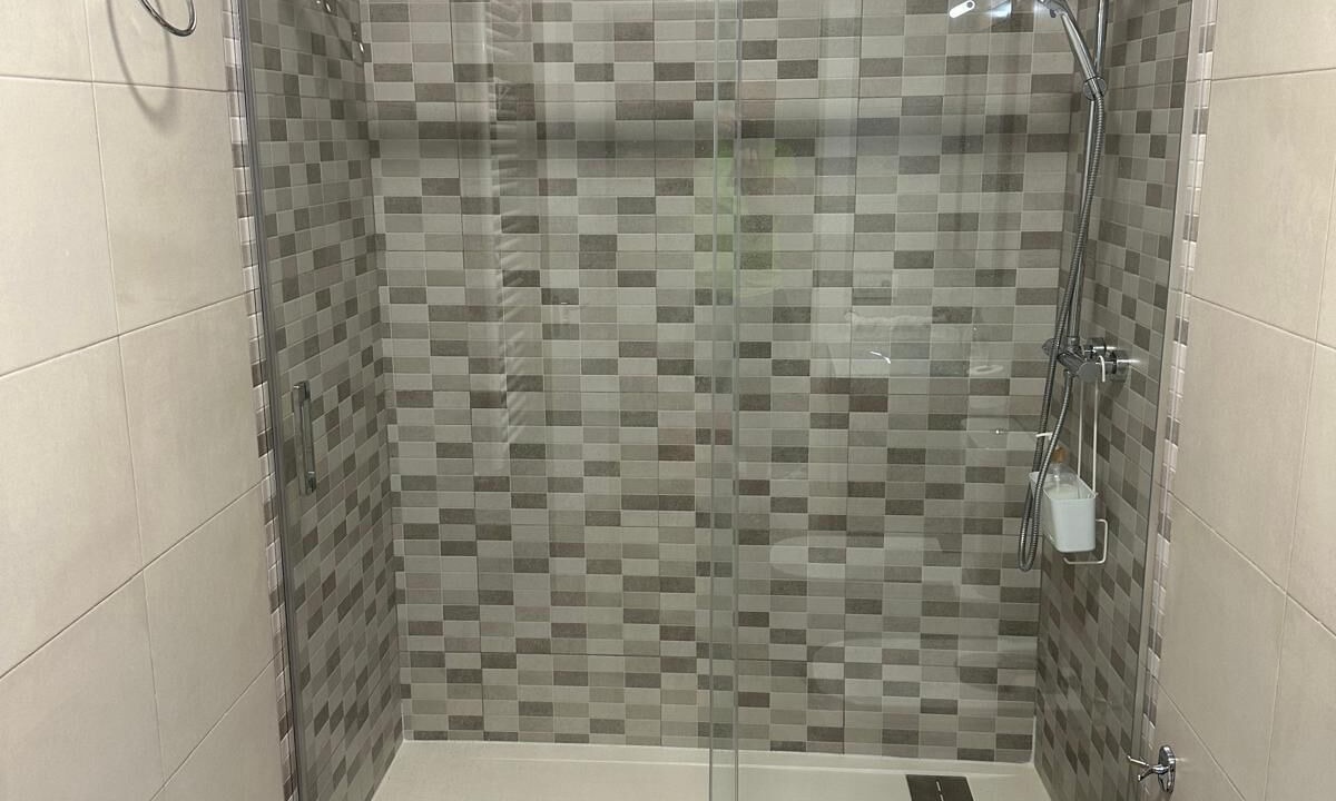 Photo of Bathroom in Siles