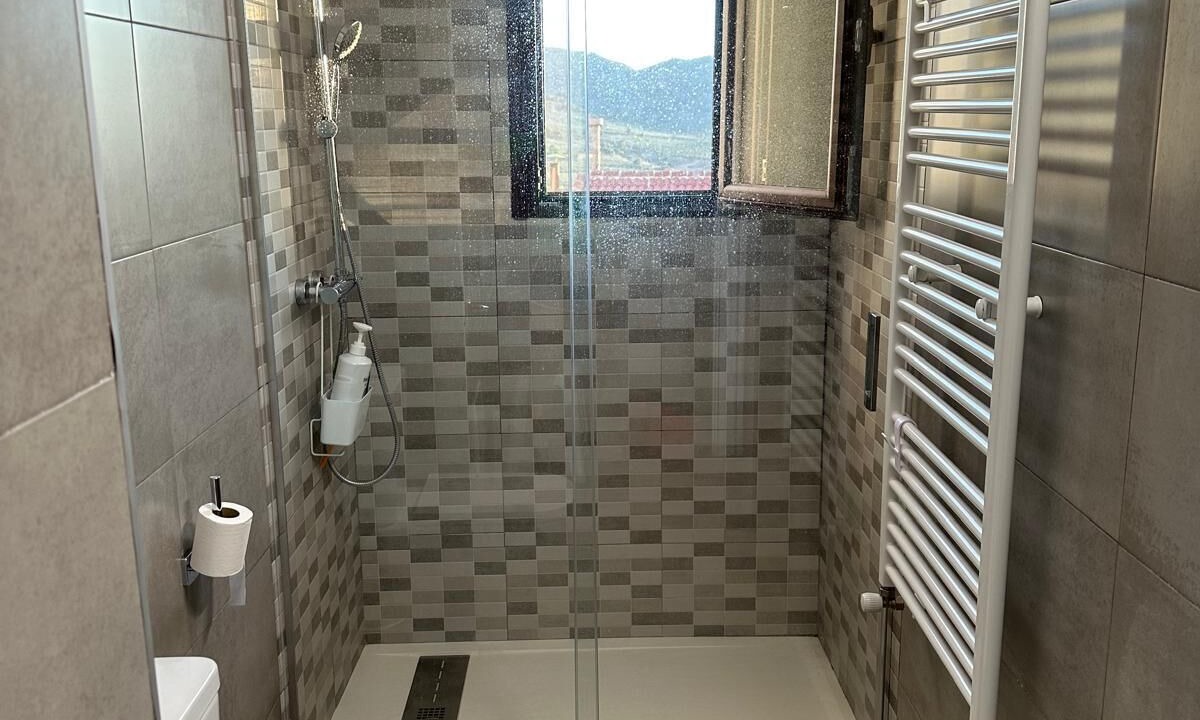 Photo of Bathroom in Siles