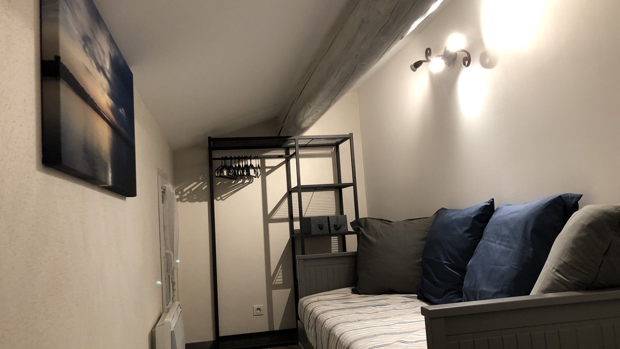 Photo of Bedroom in Saint-Laurent-de-Carnols