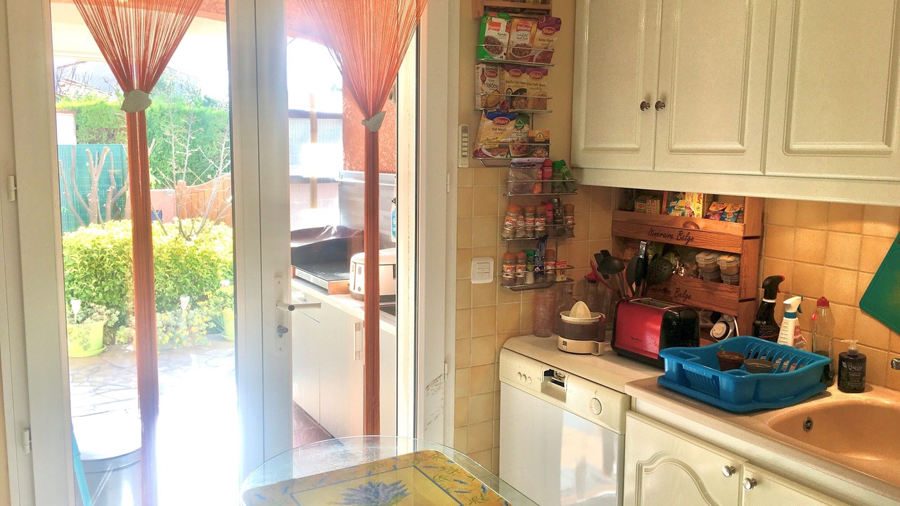 Photo of Kitchen in Saint-Laurent-de-la-Salanque