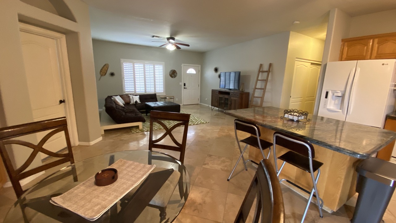 Photo of Livingroom in Gilbert