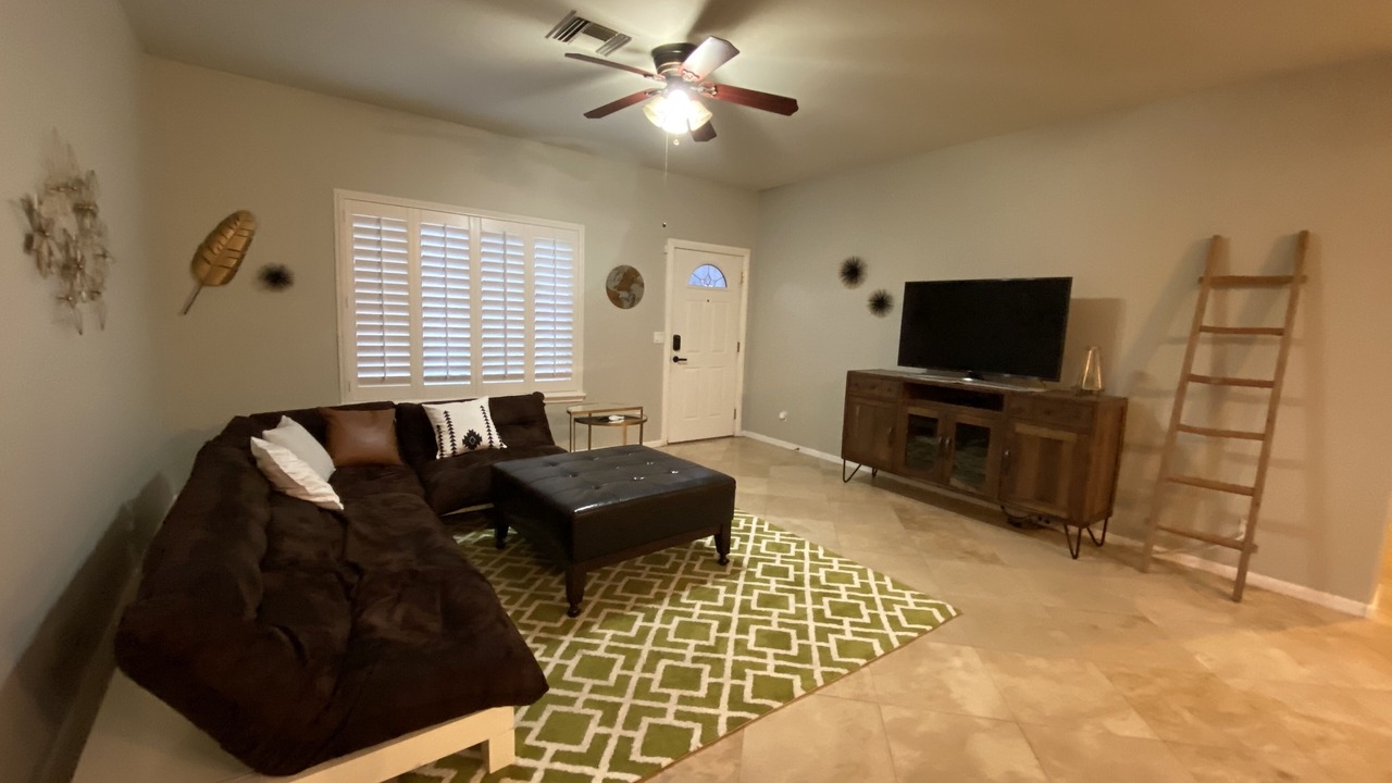 Photo of Livingroom in Gilbert