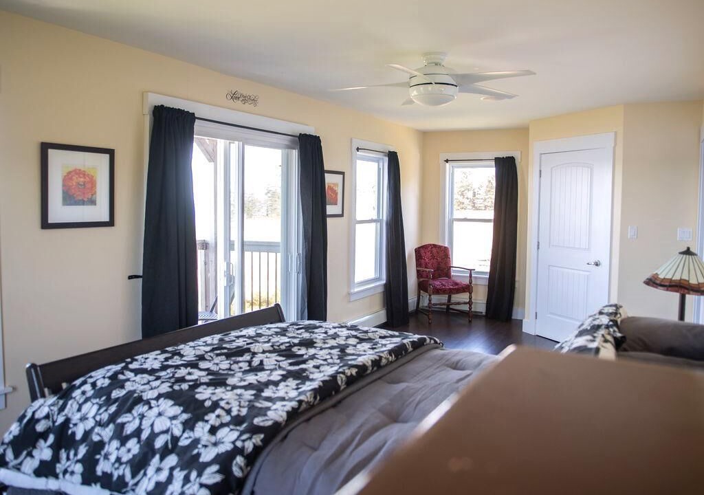 Photo of Bedroom in Oyster Bed