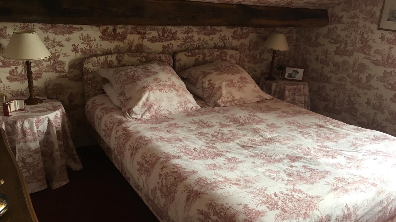Photo of Bedroom in Savigny-Levescault