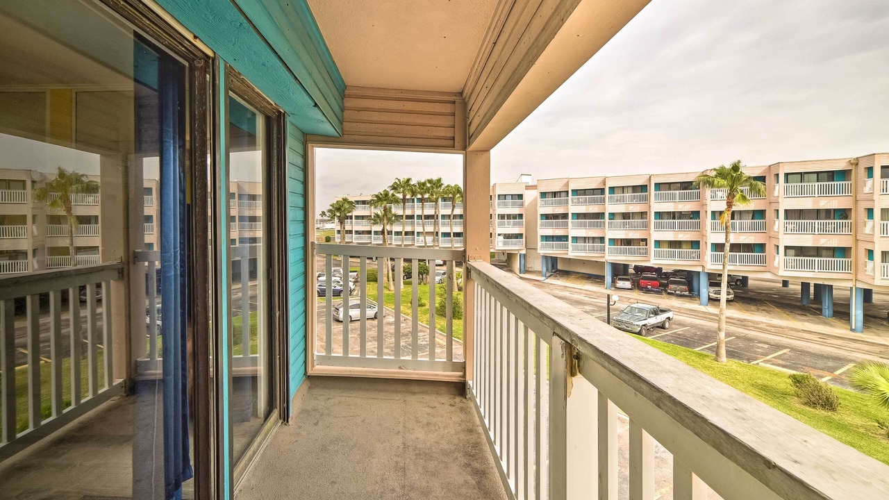 Photo of Patio Balcony in North Beach