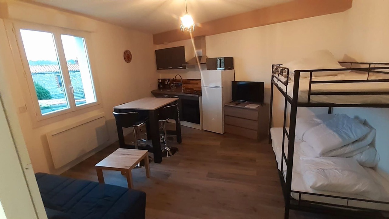 Photo of Livingroom in Saint-Laurent-sur-Sevre