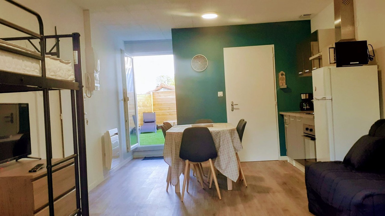 Photo of Livingroom in Saint-Laurent-sur-Sevre