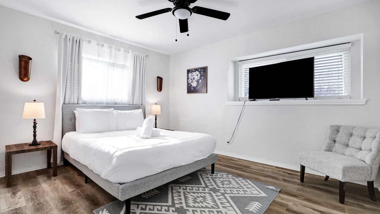 Photo of Bedroom in Vance Jackson